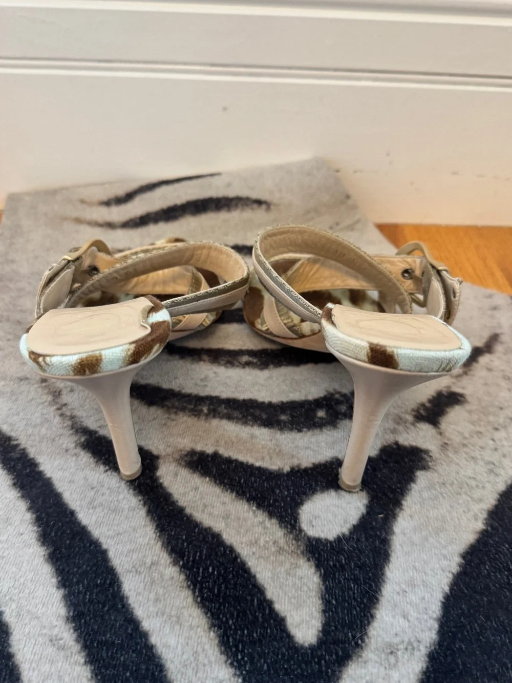 Dior Beige Strappy Heeled Sandals leopard print - Picture 3 of 11